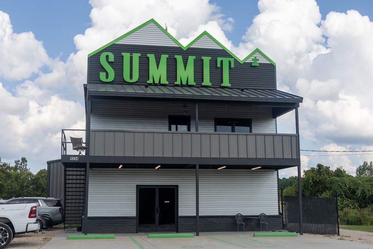 Summit Roofing & Restoration, Inc., photographed by a Google contributor