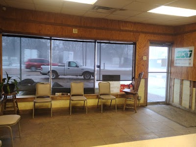 Tucker's Tire & Oil Co, photographed by a Google contributor