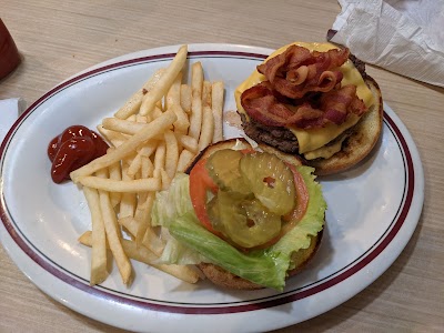 Huddle House, photographed by a Google contributor